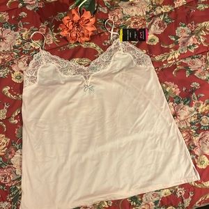 NWT, Maidenform Microfiber/ Lace Pink Cami, Size M